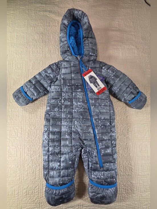 Snozu Other - Snozu Gray Pixel-Print Baby Puffer Bunting with Blue Lining Boy Size 9-12m